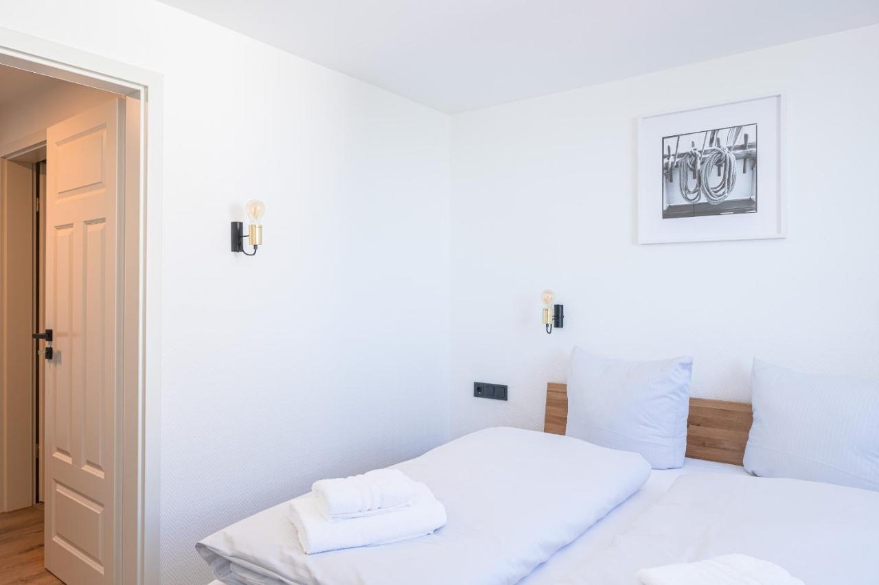 Johouse 12 Apartment